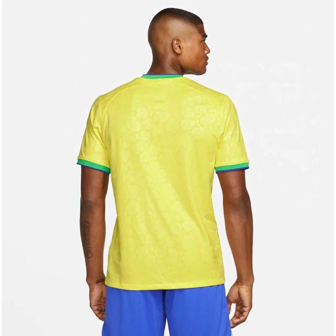 Camisa Brasil I 2022/23 Nike Torcedor Pro Masculina Amarelo