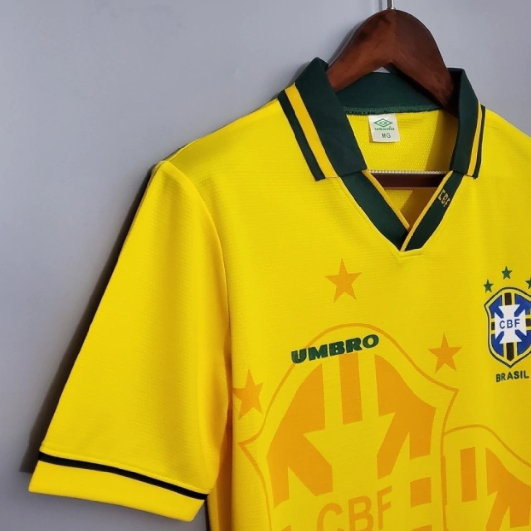 Camisa Retrô Seleção Brasileira Masculina Amarela Torcedor