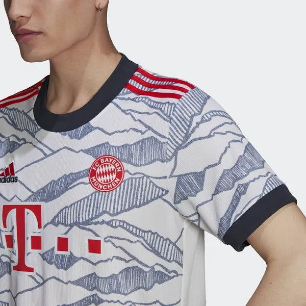 Camisa adidas FC Bayern de Munique III 2021/2022 Torcedor – Masculina