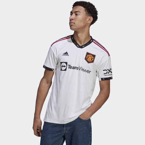 Camisa II Manchester United 22/23 Torcedor Masculina – Branca
