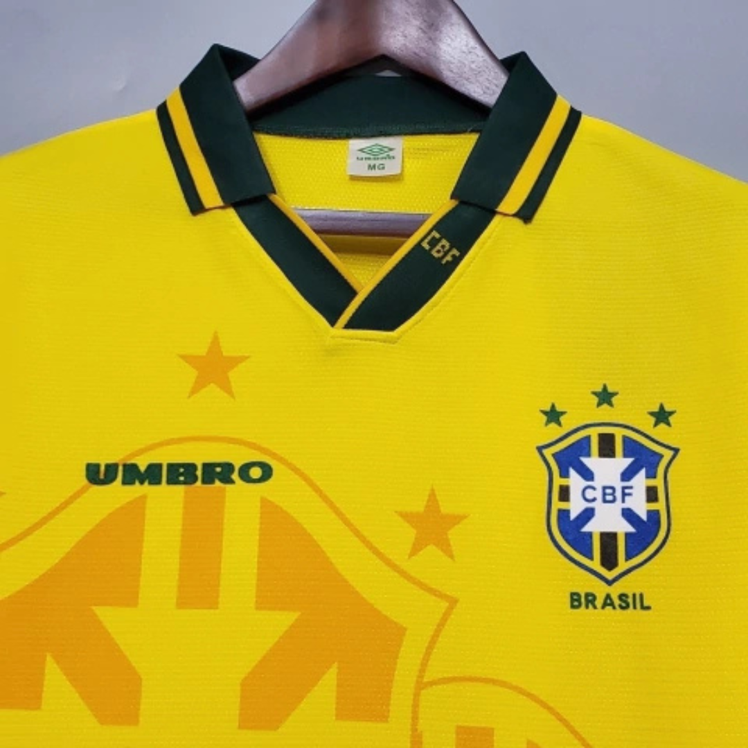 Camisa Retrô Seleção Brasileira Masculina Amarela Torcedor