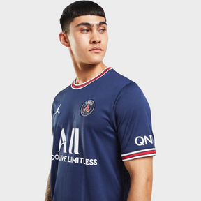 Camisa Nike Paris Saint-Germain 2021/22 Torcedor Masculina