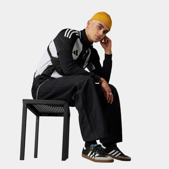 Camisa Newcastle United I 2024 Masculina Torcedor Preto+Branco