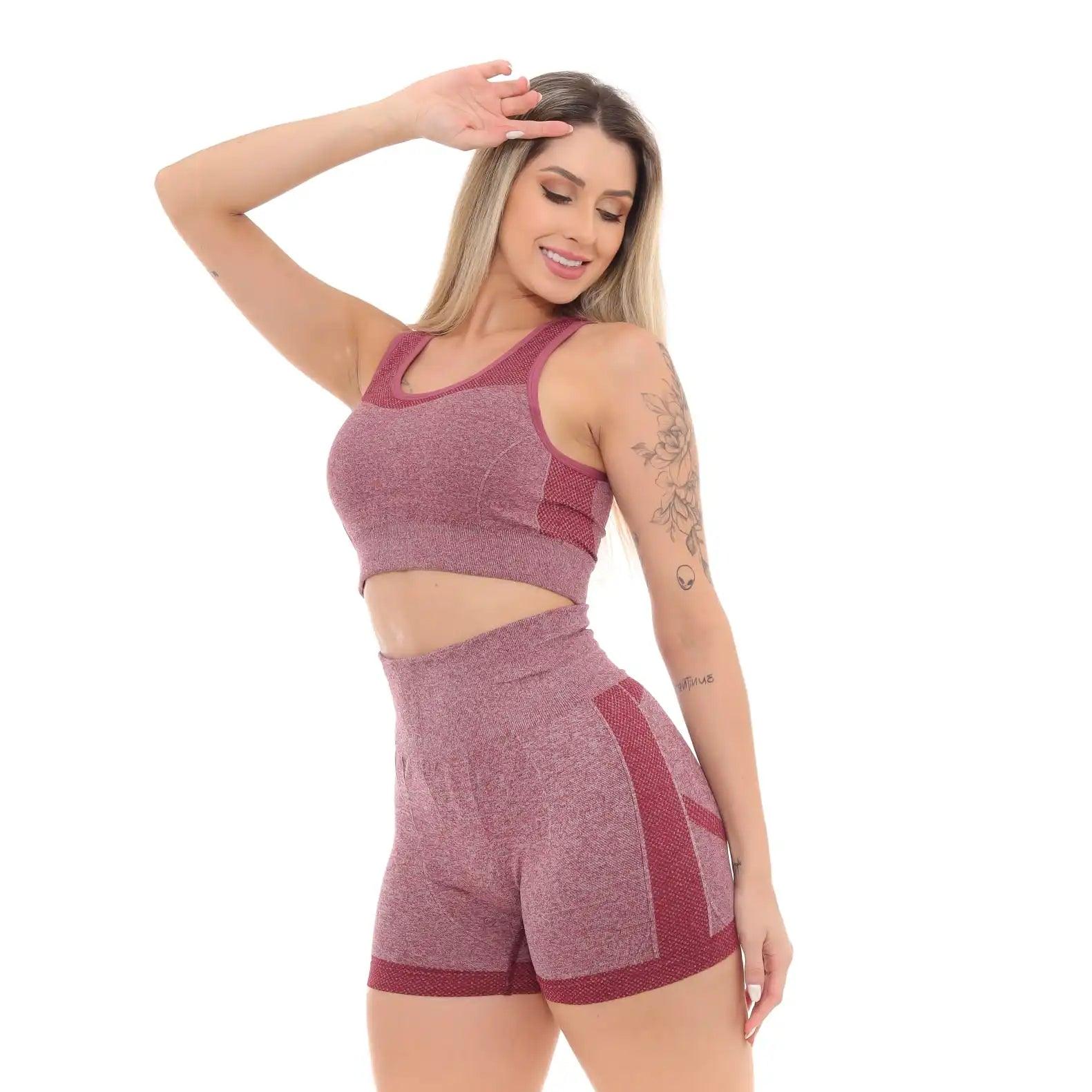 Conjunto Top e Bermuda Fitness Feminino