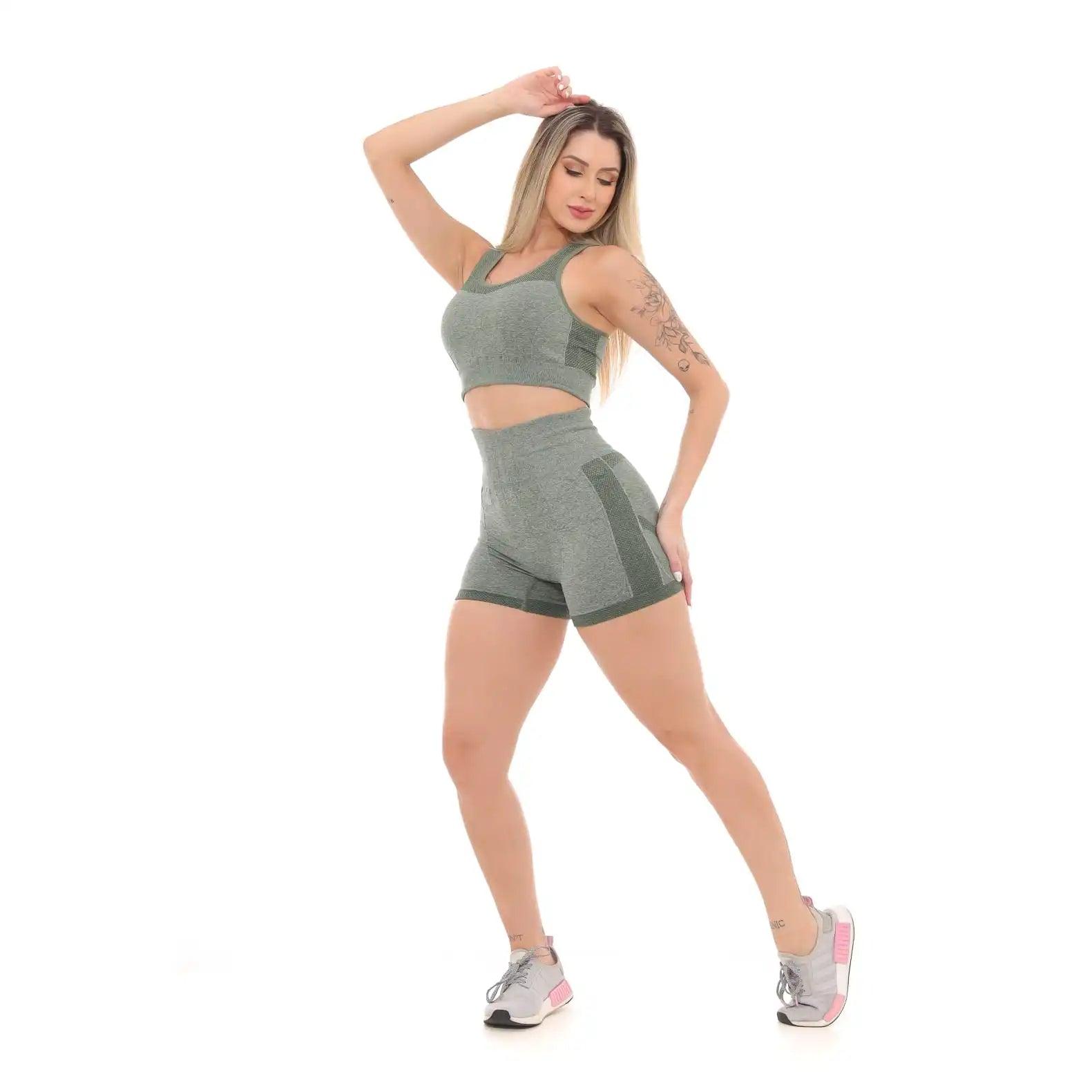 Conjunto Top e Bermuda Fitness Feminino