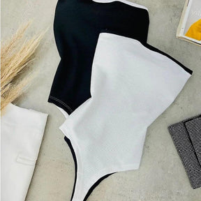 Body Feminino Tomara que Caia Bicolor Preto e Branco - Verão 2024