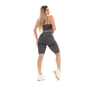 Conjunto Fitness Feminino - Top e Bermuda Cinza Escuro