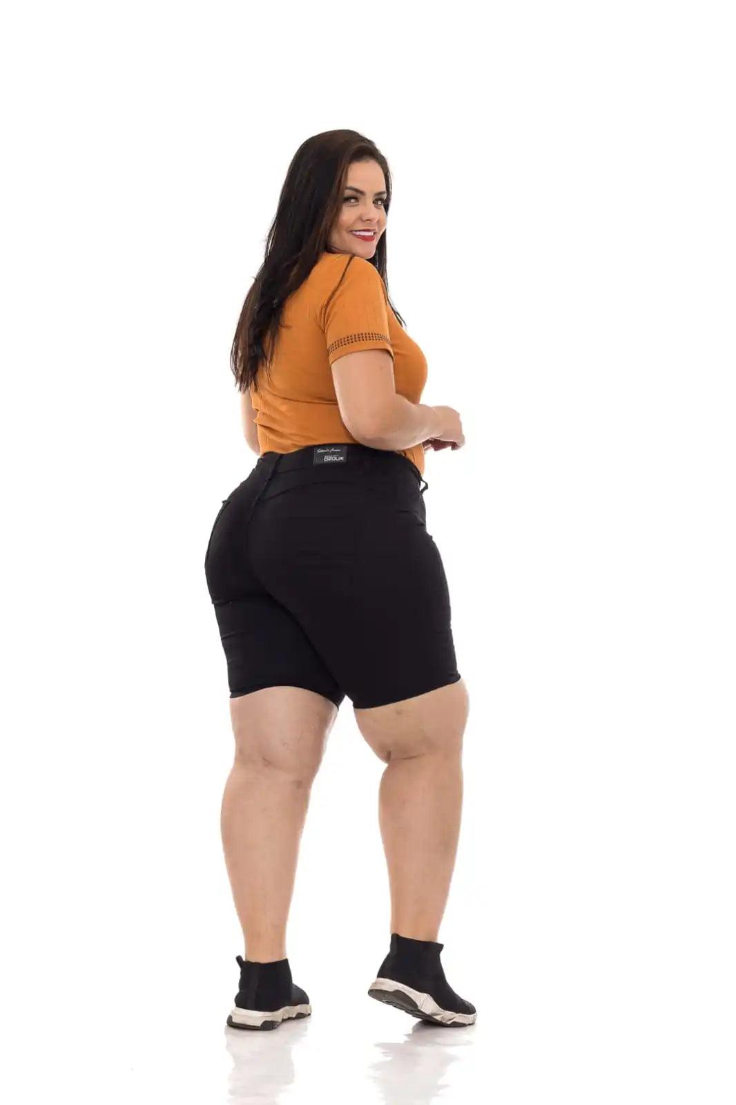 Bermuda Pedal Plus Size Feminina Preta - Cintura Alta