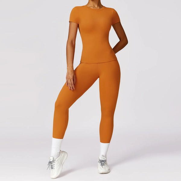 Top Cropped de Manga Longa + Legging Cintura Alta