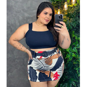 Conjunto Feminino Plus Size Blusa Cropped + Short Saia com Cinto