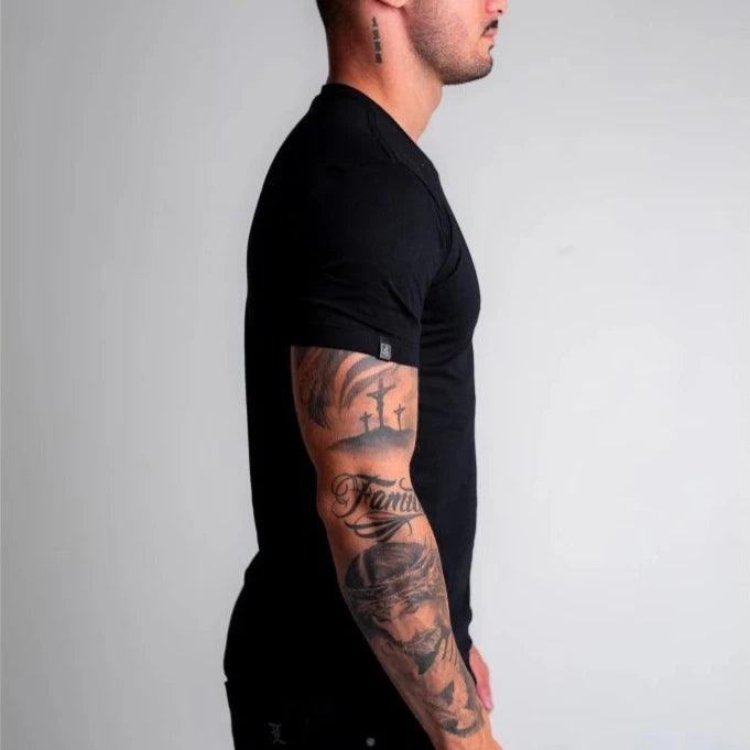 Camiseta Masculina Preta  Slim