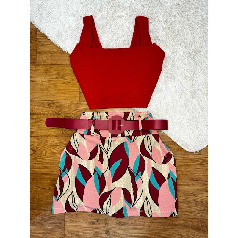 Conjunto Feminino Plus Size Blusa Cropped + Short Saia com Cinto