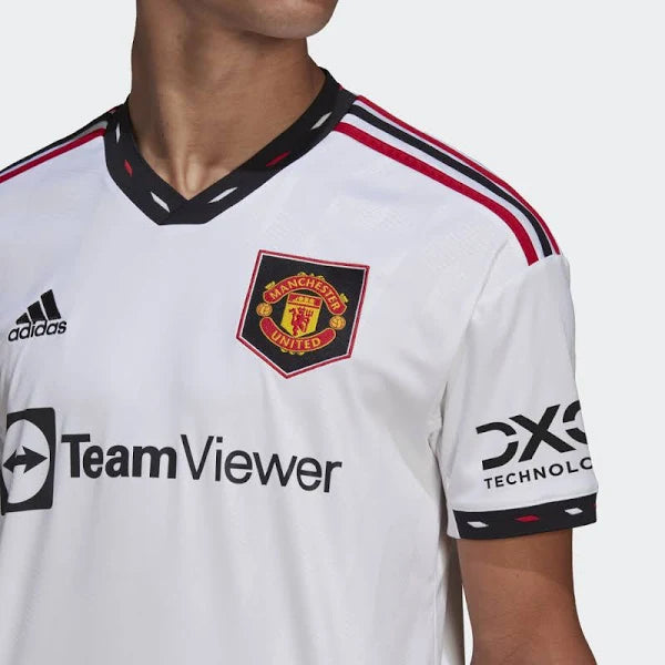 Camisa II Manchester United 22/23 Torcedor Masculina – Branca