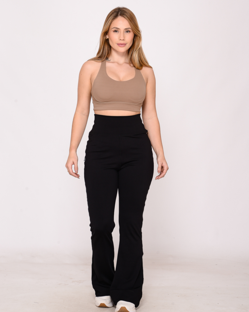 Calça Feminina Fitness Flare Preta