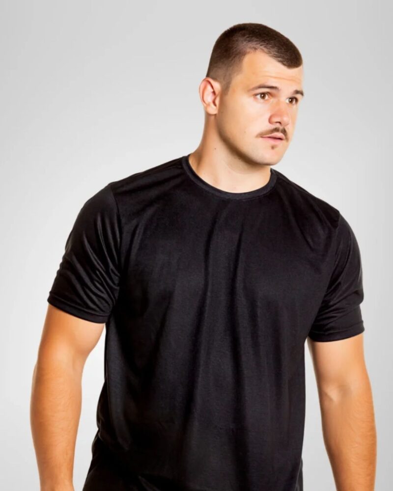 Camiseta Masculina Clássica Preta