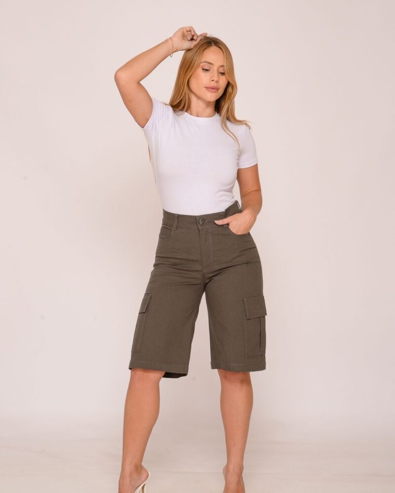 Bermuda de Lycra Feminina Chumbo