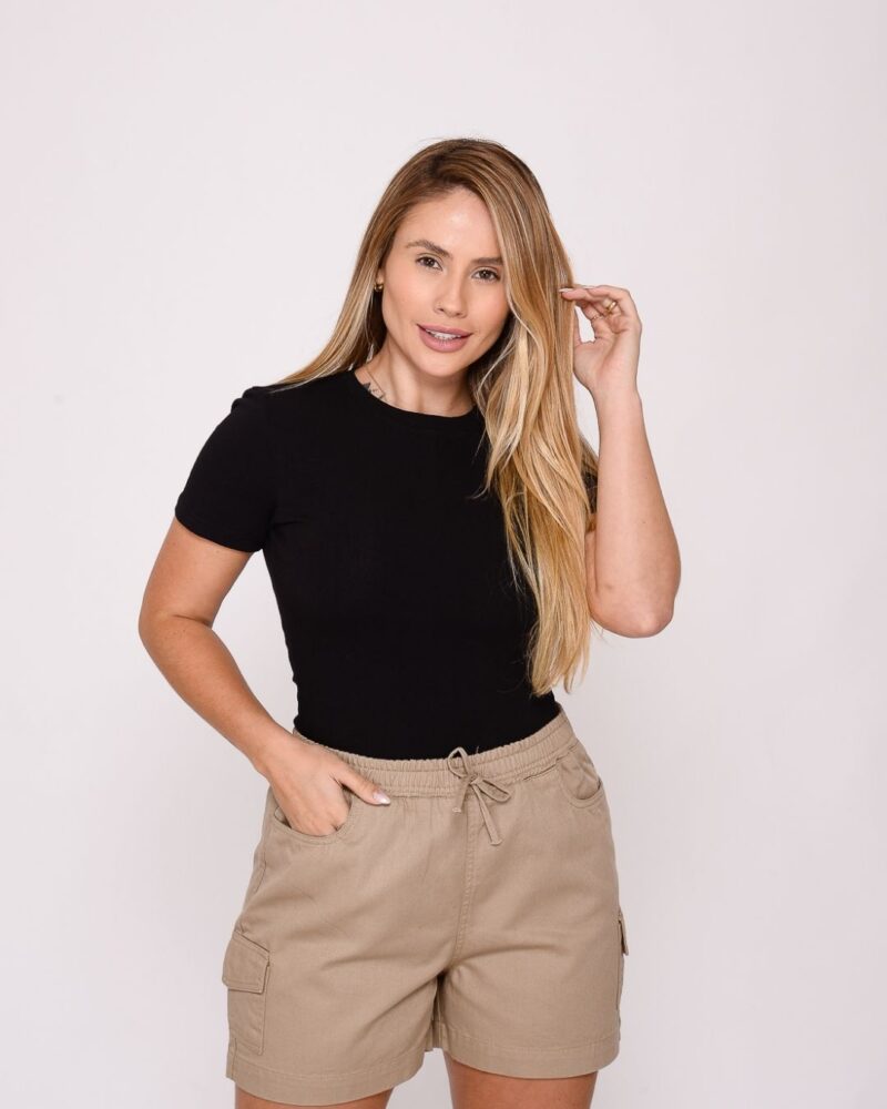 Short Cargo Feminino Bege Escuro
